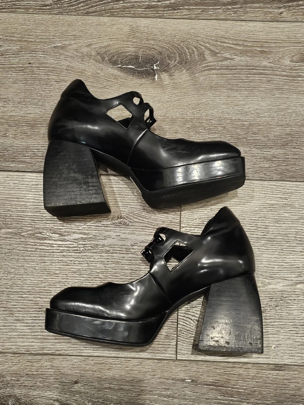 Jeffrey Campbell Chunky Mary Jane Pumps Flared Block Heels Size 8.5 Platforms